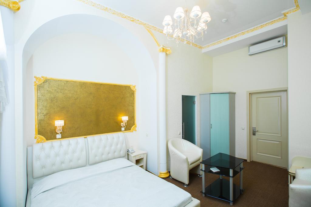 Lira Boutique Hotel Mogilev Room photo